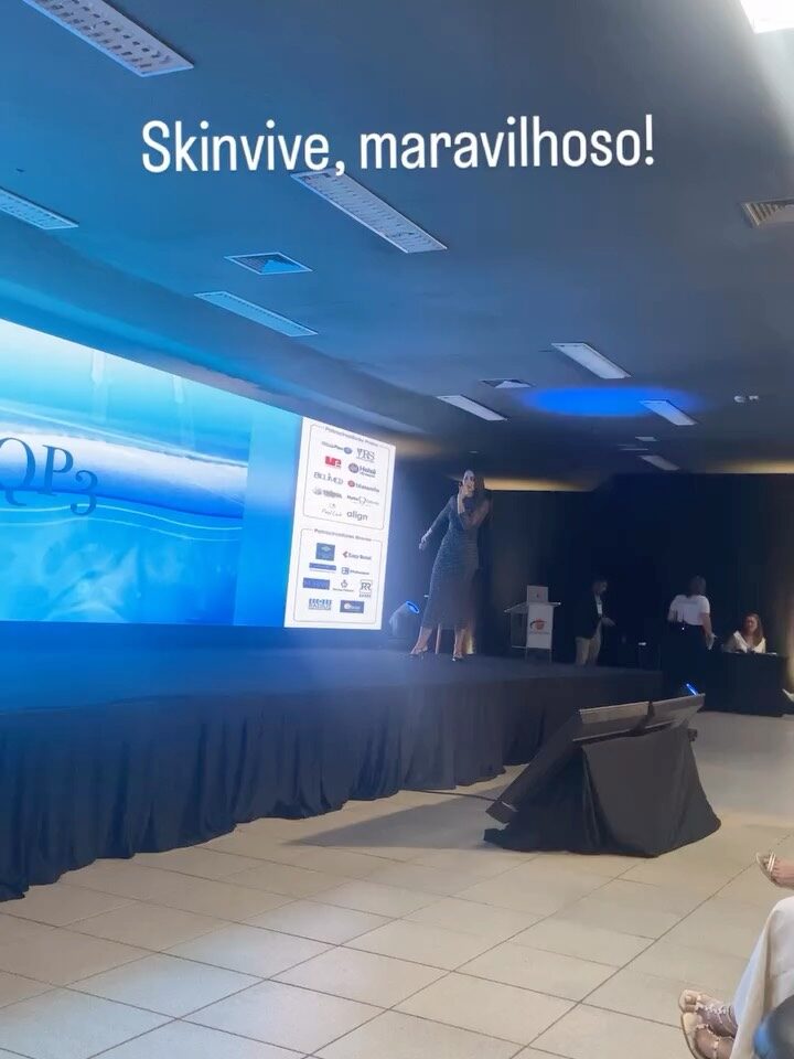 Instagram post from dra.paulacastro. This post is in position 4.